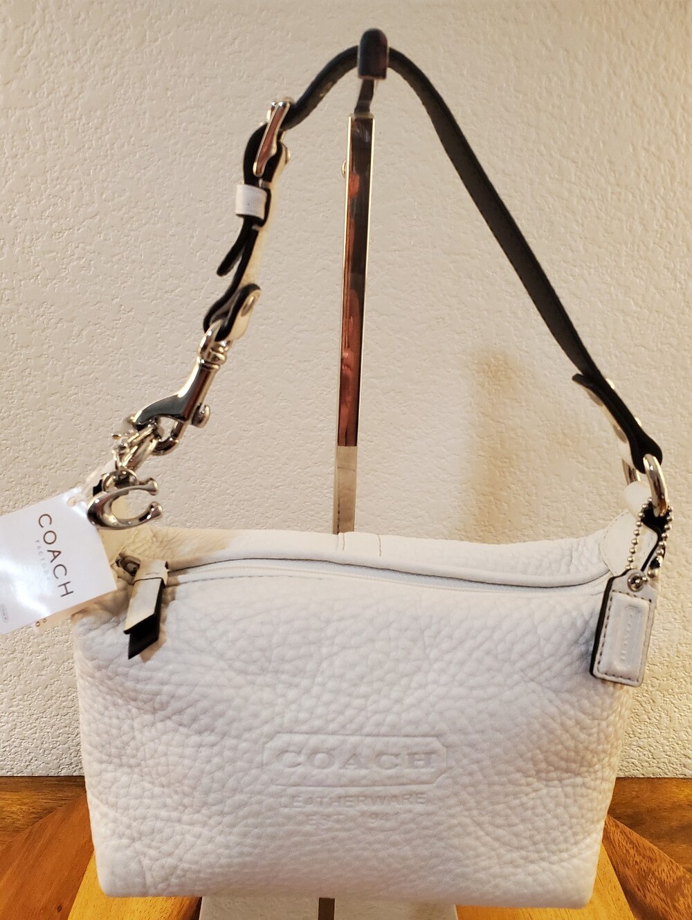 COACH DEMI SHOULDER BAG NEW CONDITION WITH TAGS!